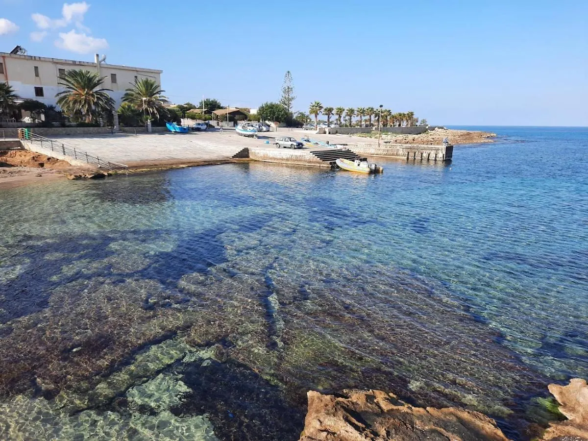 Casa Vacanza Tra Cielo E Mare Custonaci Italy
